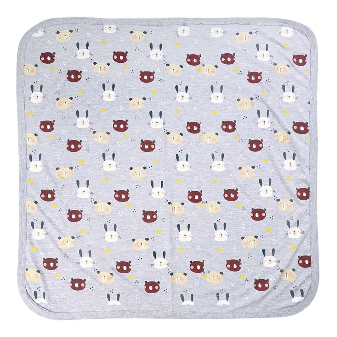 Playful bunny Wrapping Sheet