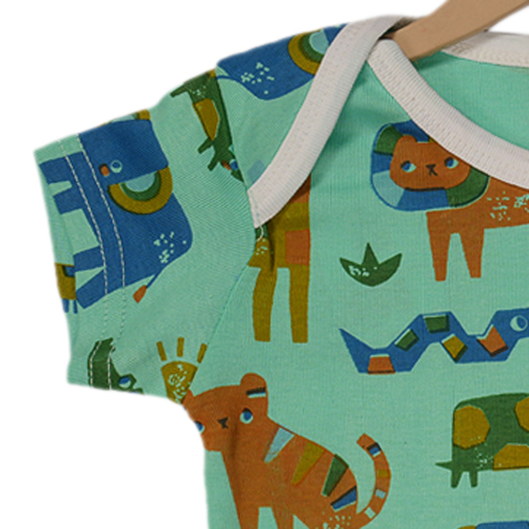 ZOO BII DOO – Animal Print Nest Basic Short Sleeve Bodysuit