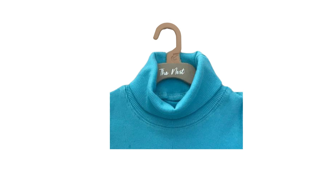 Billi K Bachon Turtle-neck in Bright Blue