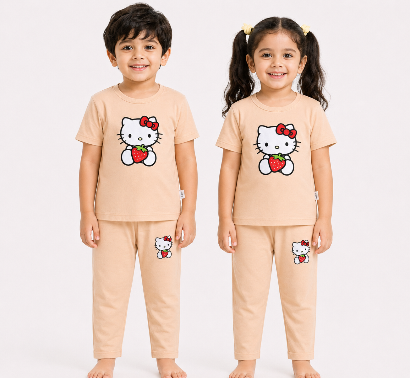 Kids Beige Hello Kitty Strawberry 2-Piece T-Shirt & Pajama Set