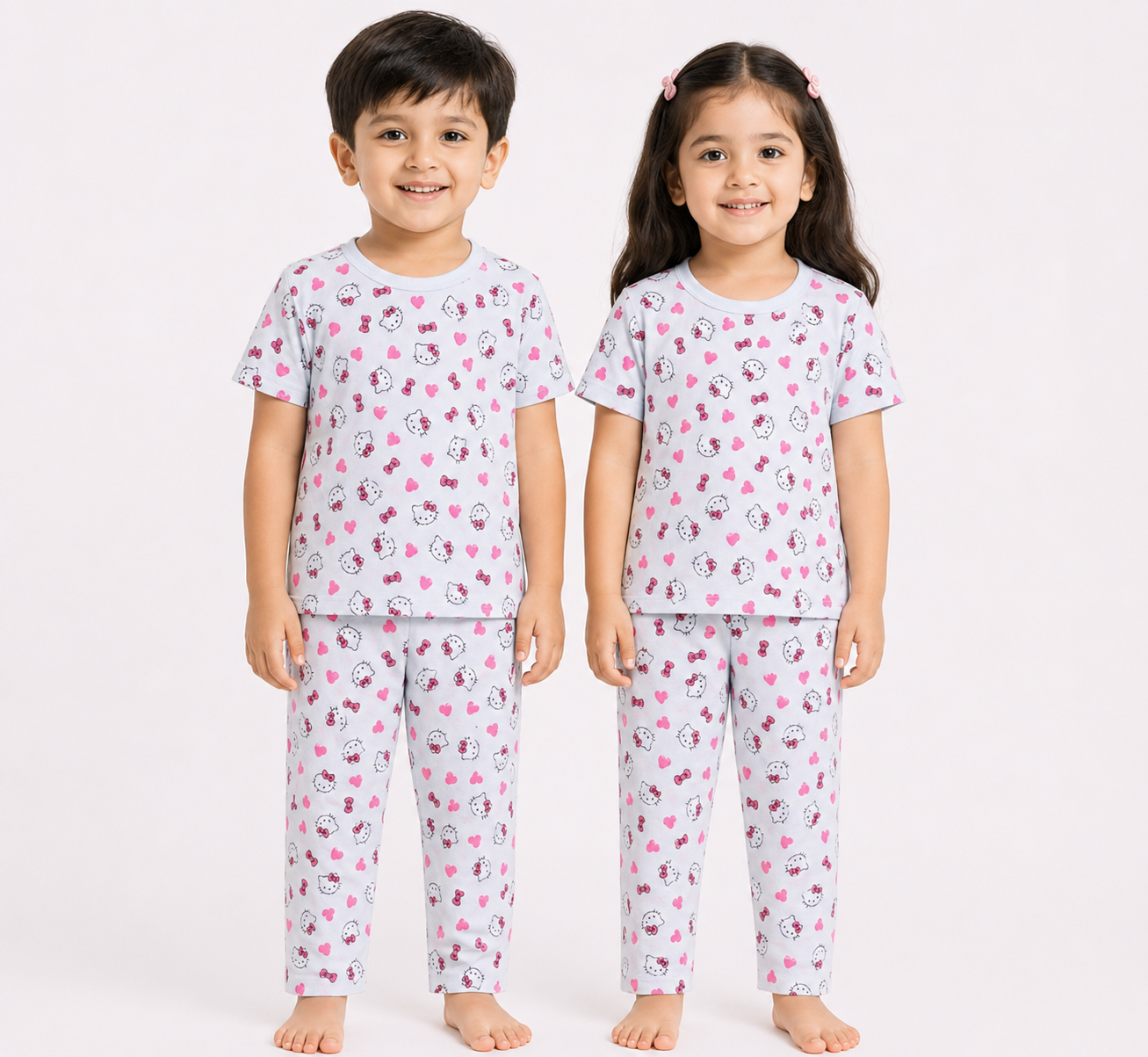 Kids Grey Hello Kitty Heart Print 2-Piece T-Shirt & Pajama Set