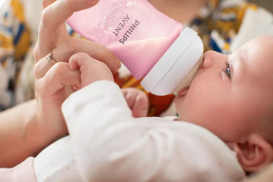 Philips Avent Natural Response 260ml bottle in pastel pink PK1 (SCY903/11)