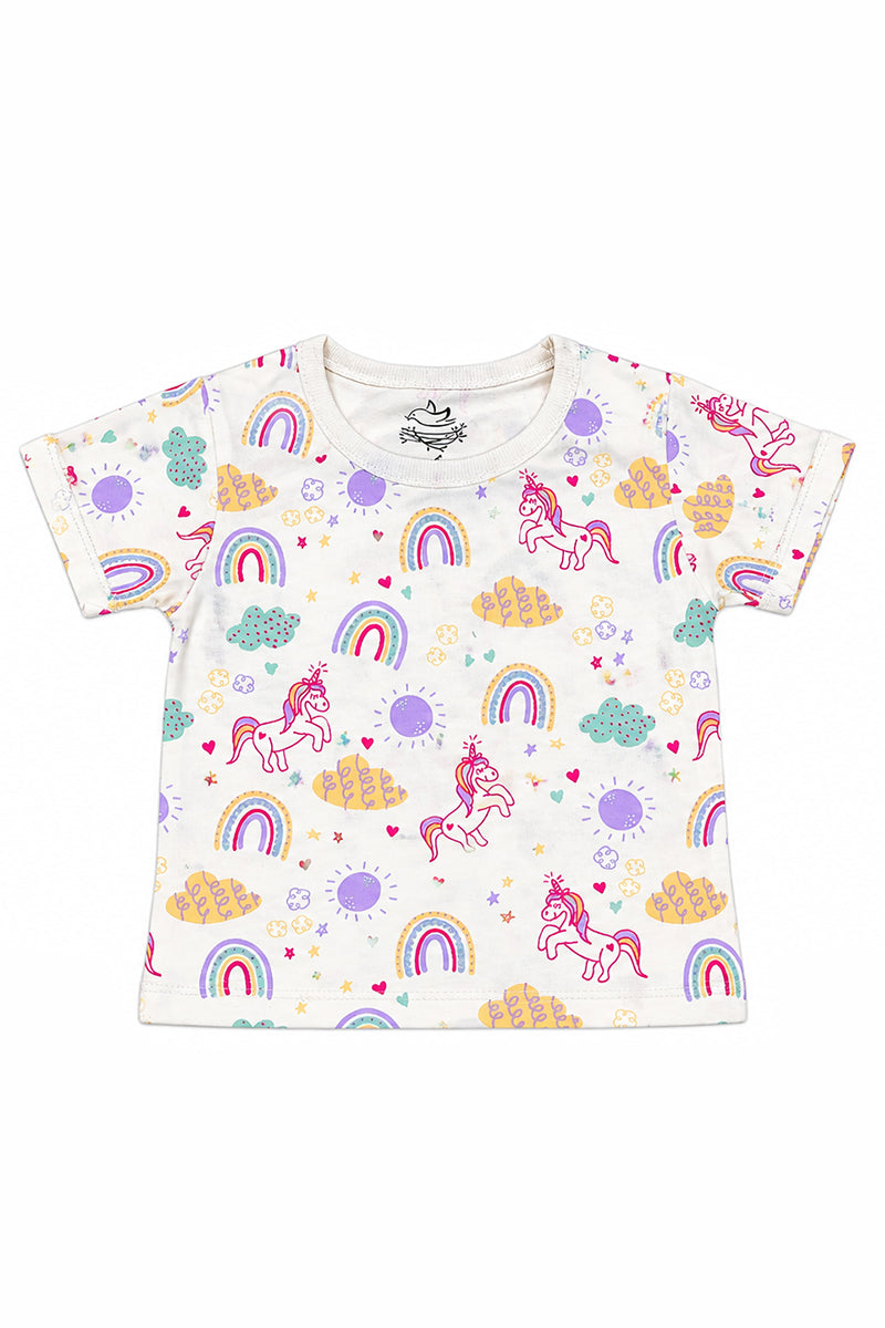Unicorns-Short Sleeve T-Shirt (Unicorn)
