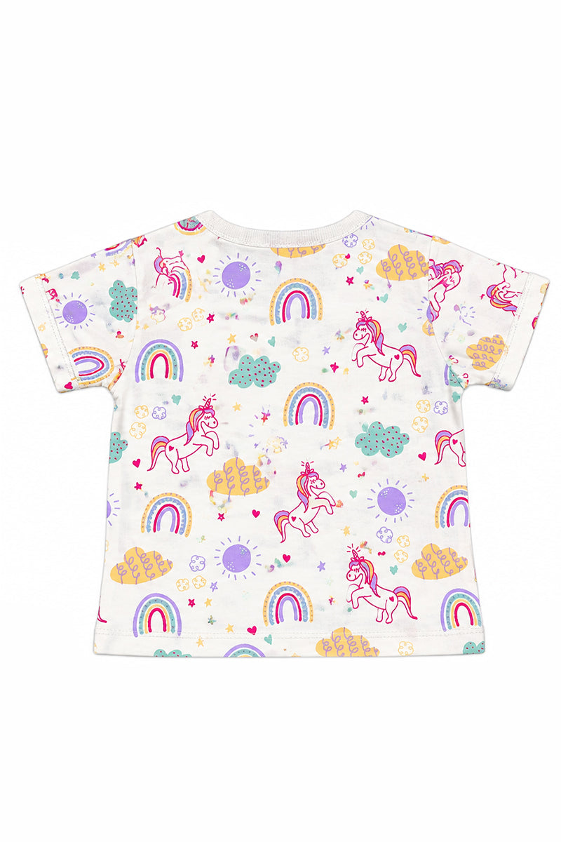 Unicorns-Short Sleeve T-Shirt (Unicorn)