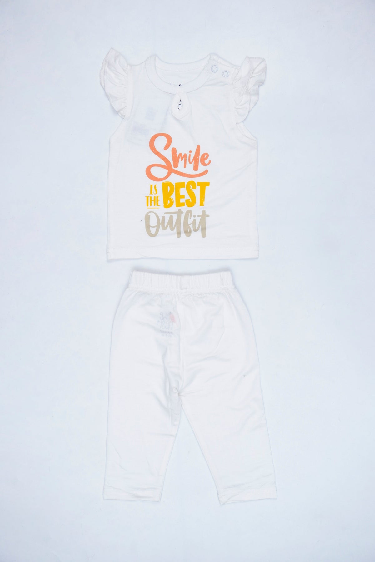 Just Smile – Nest Basic Frill T-Shirt & Pajama Set – White