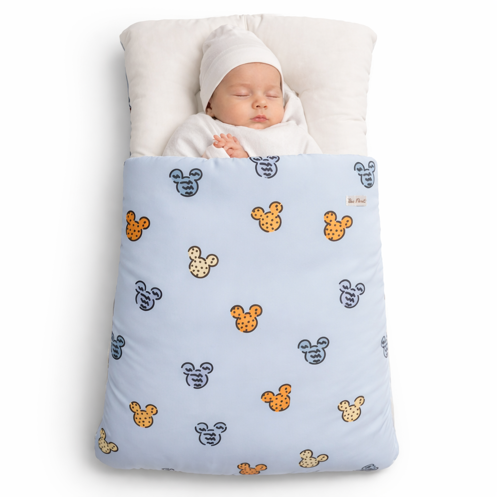 The Nest Exclusive Baby Carry Nest - Bears