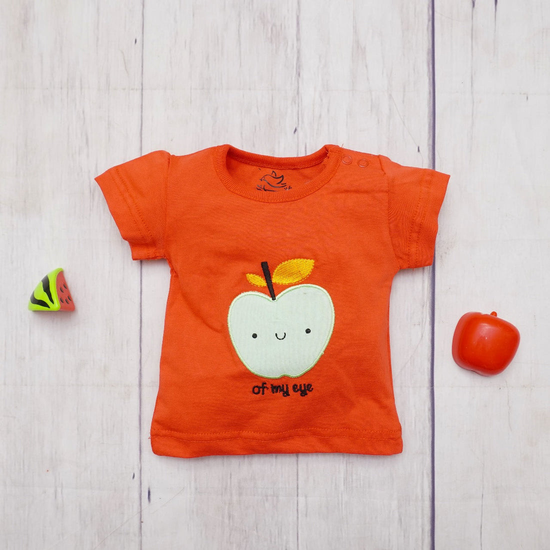 APPLE ISLAND TEE-The Nest